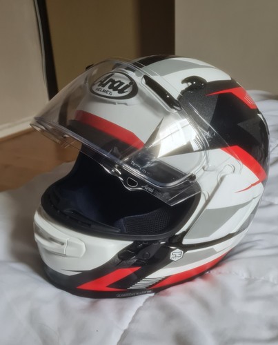 Arai quantic supra red size - quantic,